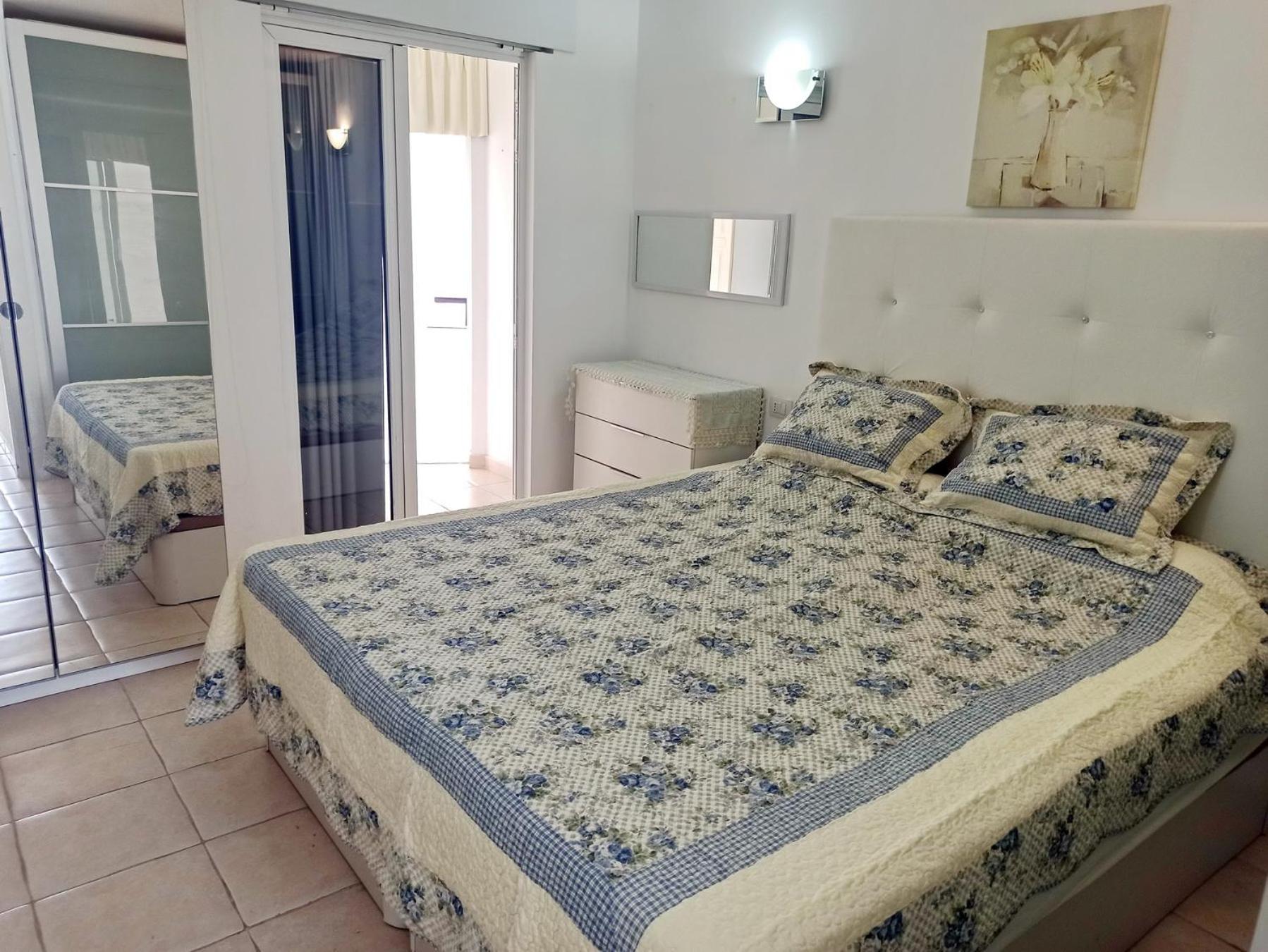 Cozy Apartment In The Center Of Costa Adeje On The 1St Coastline Екстер'єр фото