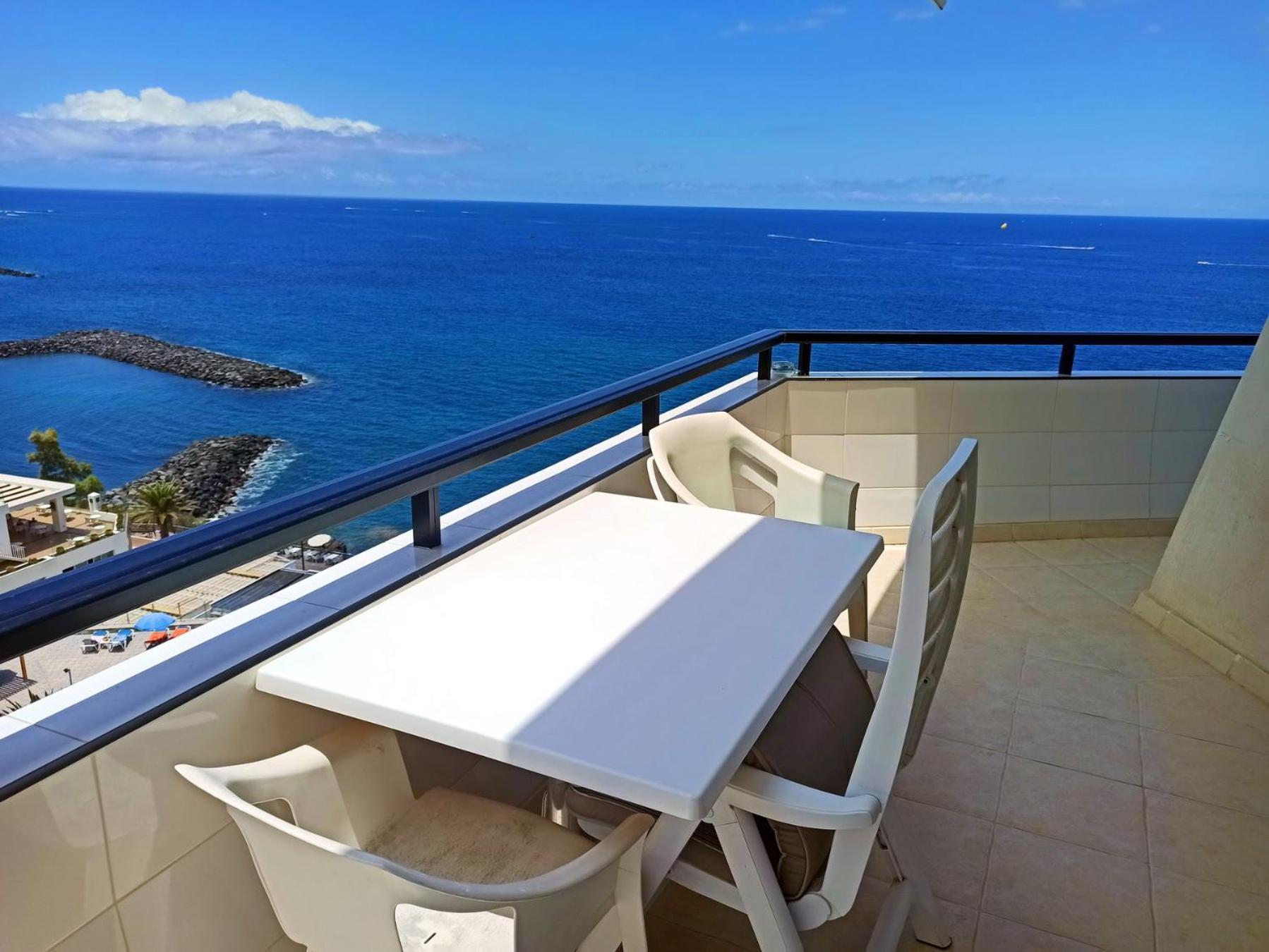 Cozy Apartment In The Center Of Costa Adeje On The 1St Coastline Екстер'єр фото